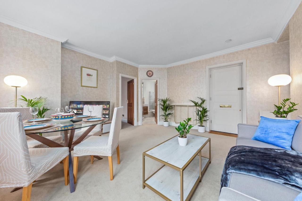 The Mayfair Large Snug 伦敦 外观 照片
